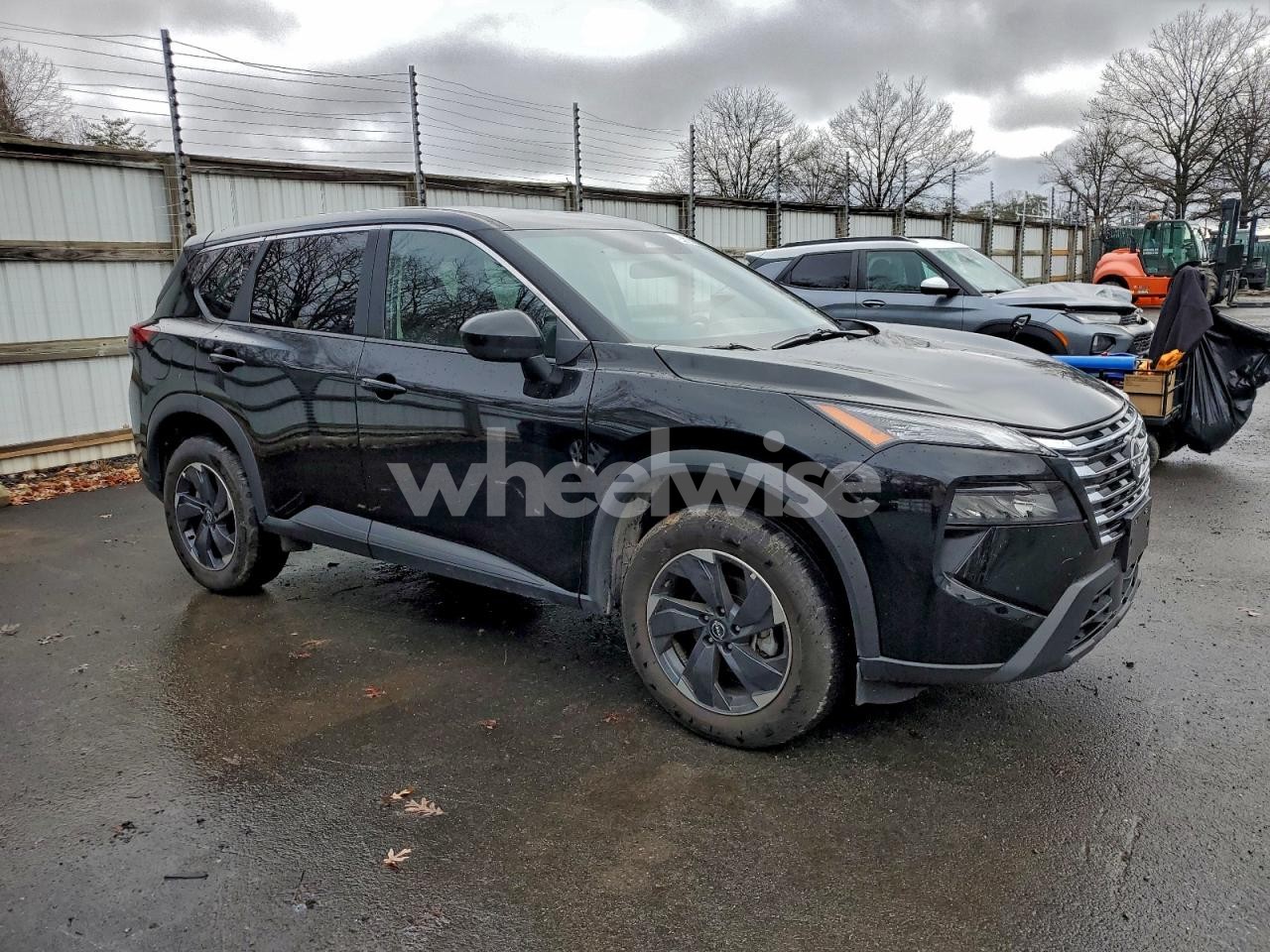 Photo 4 of 2025 NISSAN ROGUE SV (VIN 5N1BT3BB9SC768573)