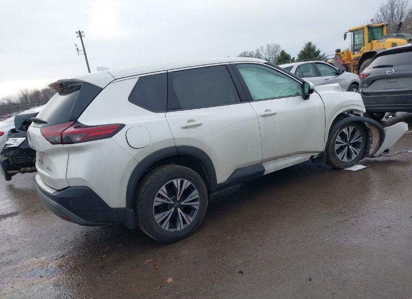 Photo 4 of 2022 Nissan Rogue SV INTELLIGENT AWD (VIN 5N1BT3BBXNC732976)