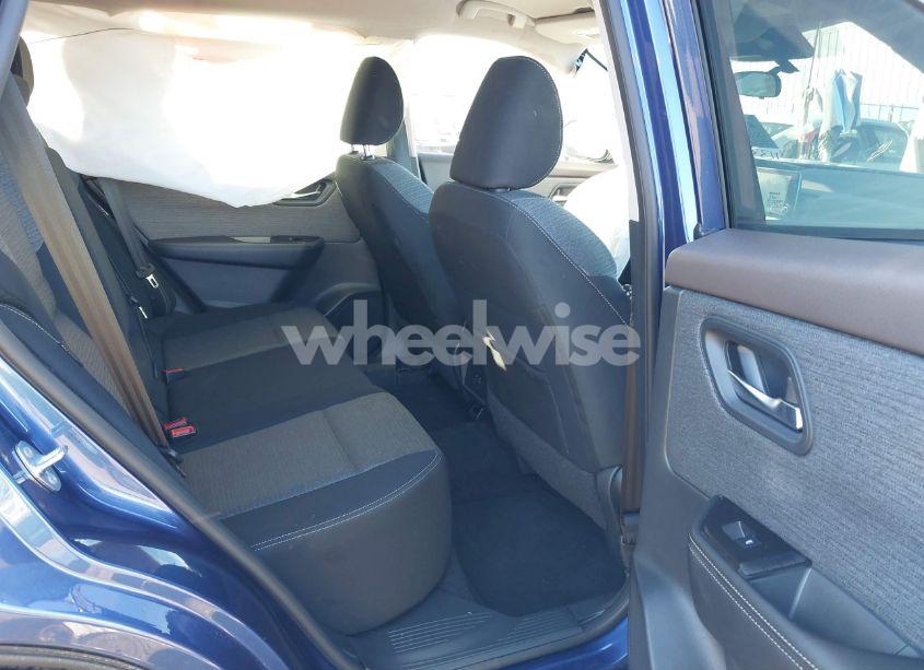 Photo 8 of 2023 Nissan Rogue SV INTELLIGENT AWD (VIN 5N1BT3BBXPC770811)