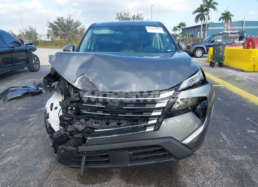 Photo 13 of 2024 Nissan Rogue SV INTELLIGENT AWD (VIN 5N1BT3BBXRC709994)