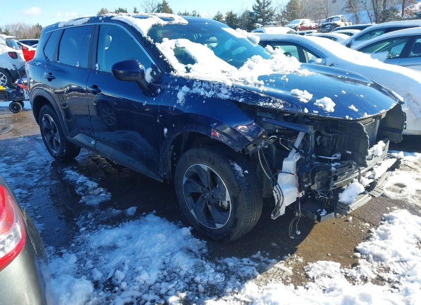 2024 Nissan Rogue SV INTELLIGENT AWD (VIN 5N1BT3BBXRC750674) main photo