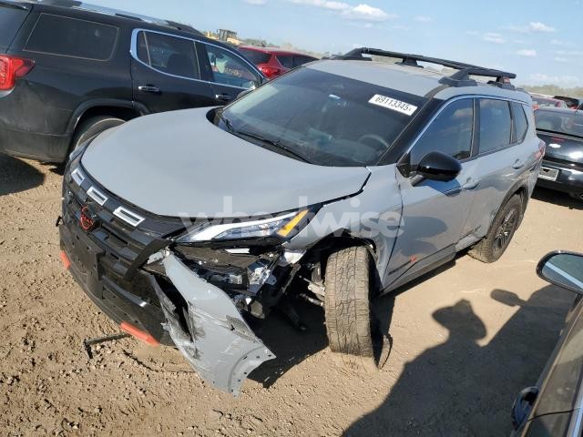 Photo 2 of 2025 NISSAN ROGUE SV (VIN 5N1BT3BBXSC838050)