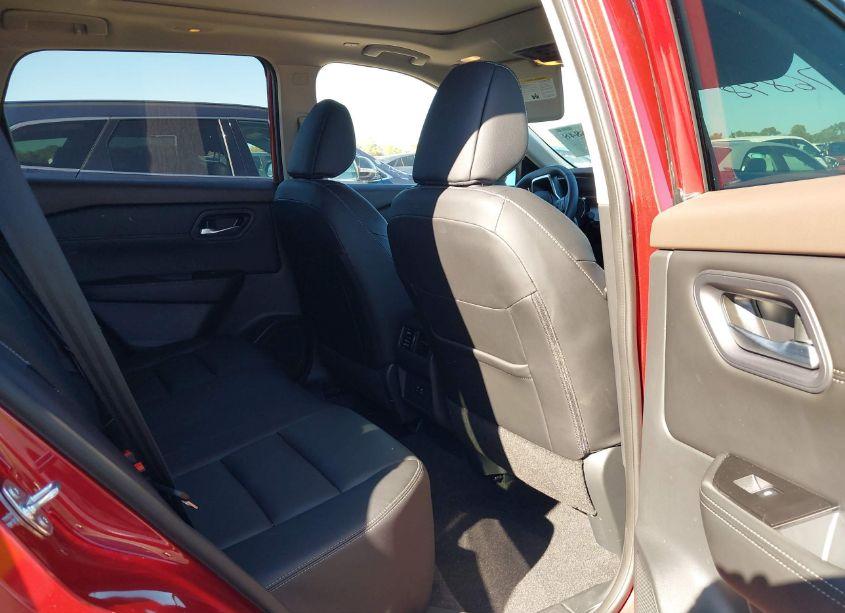 Photo 8 of 2023 Nissan Rogue SL FWD (VIN 5N1BT3CA0PC943418)