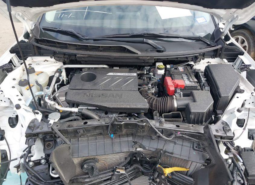 Photo 10 of 2023 Nissan Rogue SL FWD (VIN 5N1BT3CA1PC817956)