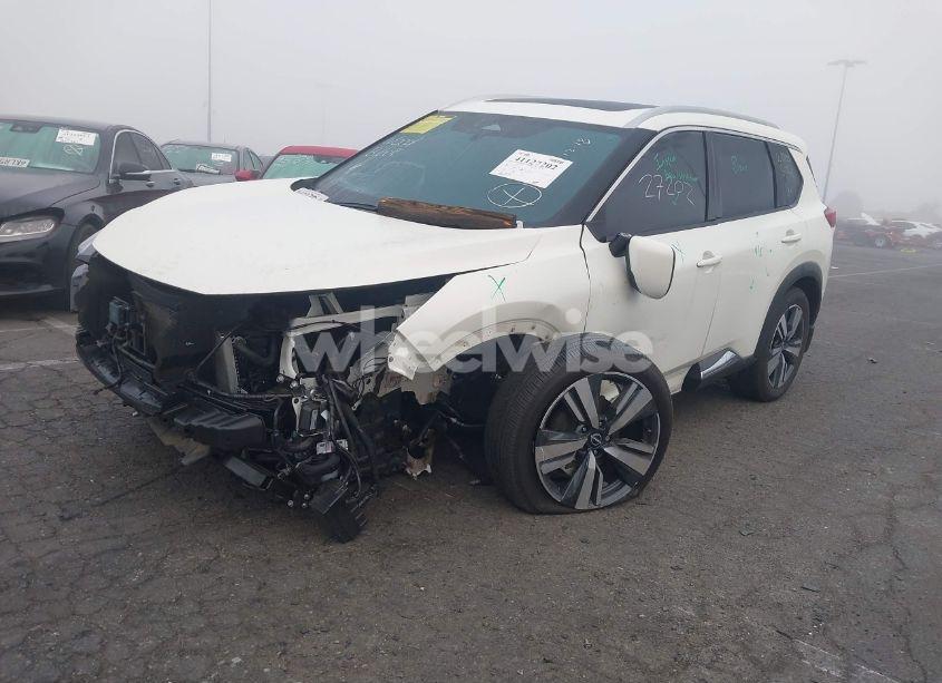 Photo 2 of 2023 Nissan Rogue SL FWD (VIN 5N1BT3CA1PC910203)