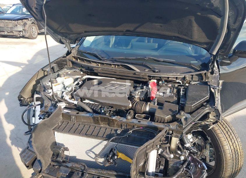 Photo 9 of 2024 Nissan Rogue SL FWD (VIN 5N1BT3CA2RC757642)