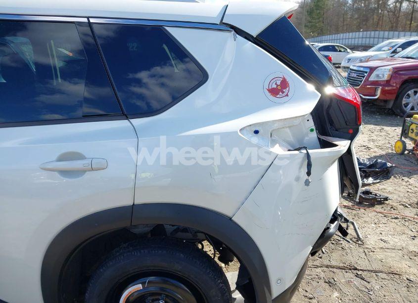 Photo 21 of 2023 Nissan Rogue SL FWD (VIN 5N1BT3CA5PC751573)