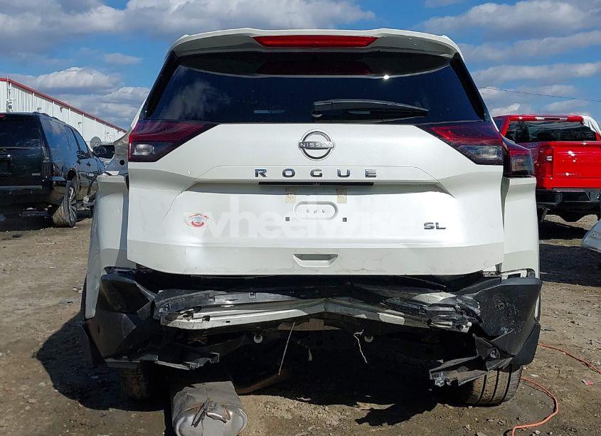 Photo 6 of 2023 Nissan Rogue SL FWD (VIN 5N1BT3CA5PC751573)
