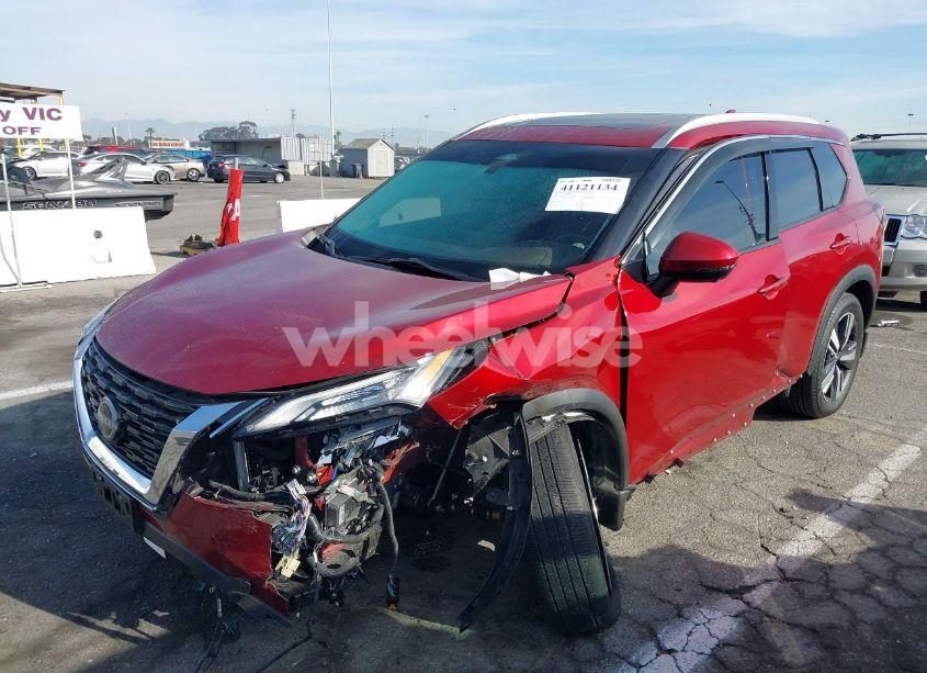 Photo 2 of 2023 Nissan Rogue SL FWD (VIN 5N1BT3CA6PC682991)