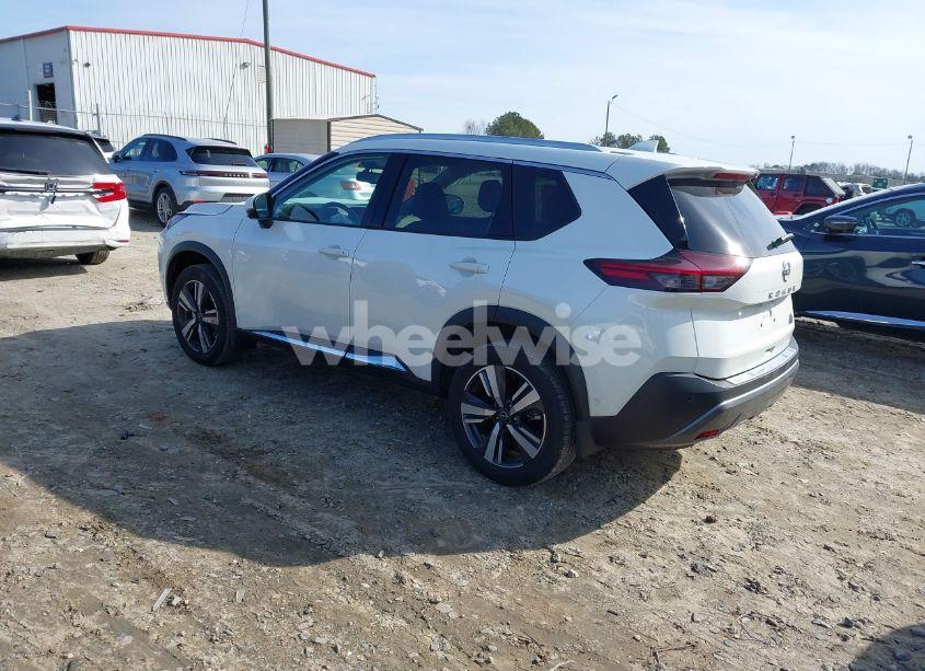 Photo 3 of 2023 Nissan Rogue SL FWD (VIN 5N1BT3CA6PC933489)