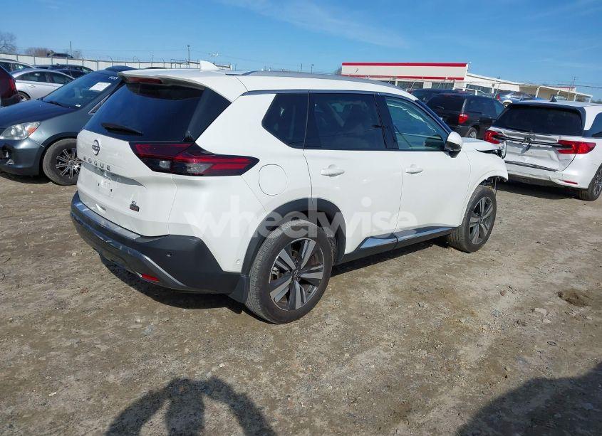 Photo 4 of 2023 Nissan Rogue SL FWD (VIN 5N1BT3CA6PC933489)