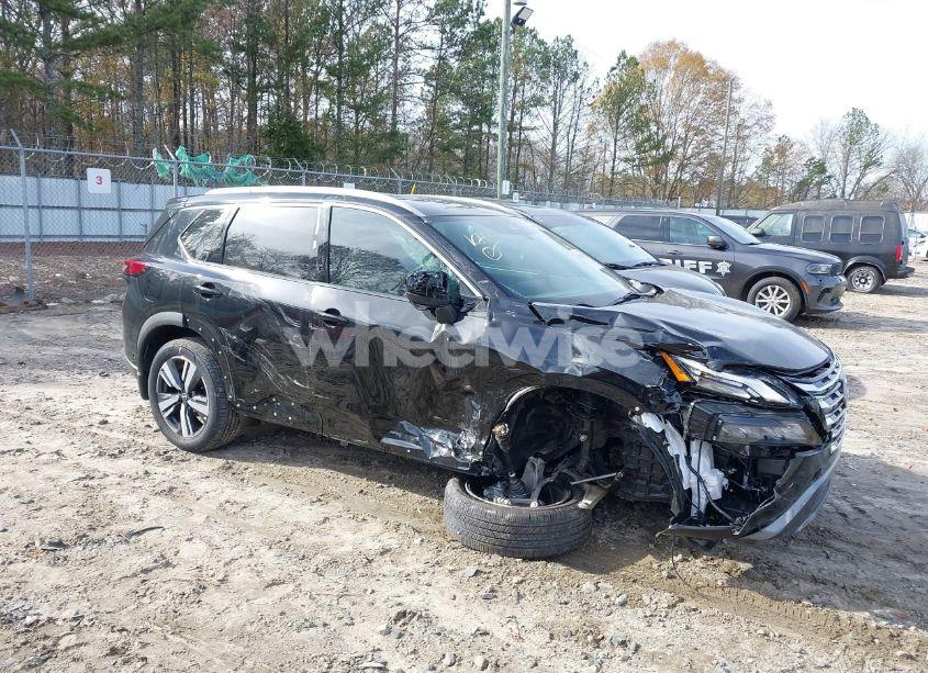 Photo 6 of 2024 Nissan Rogue SL FWD (VIN 5N1BT3CA6RC738625)