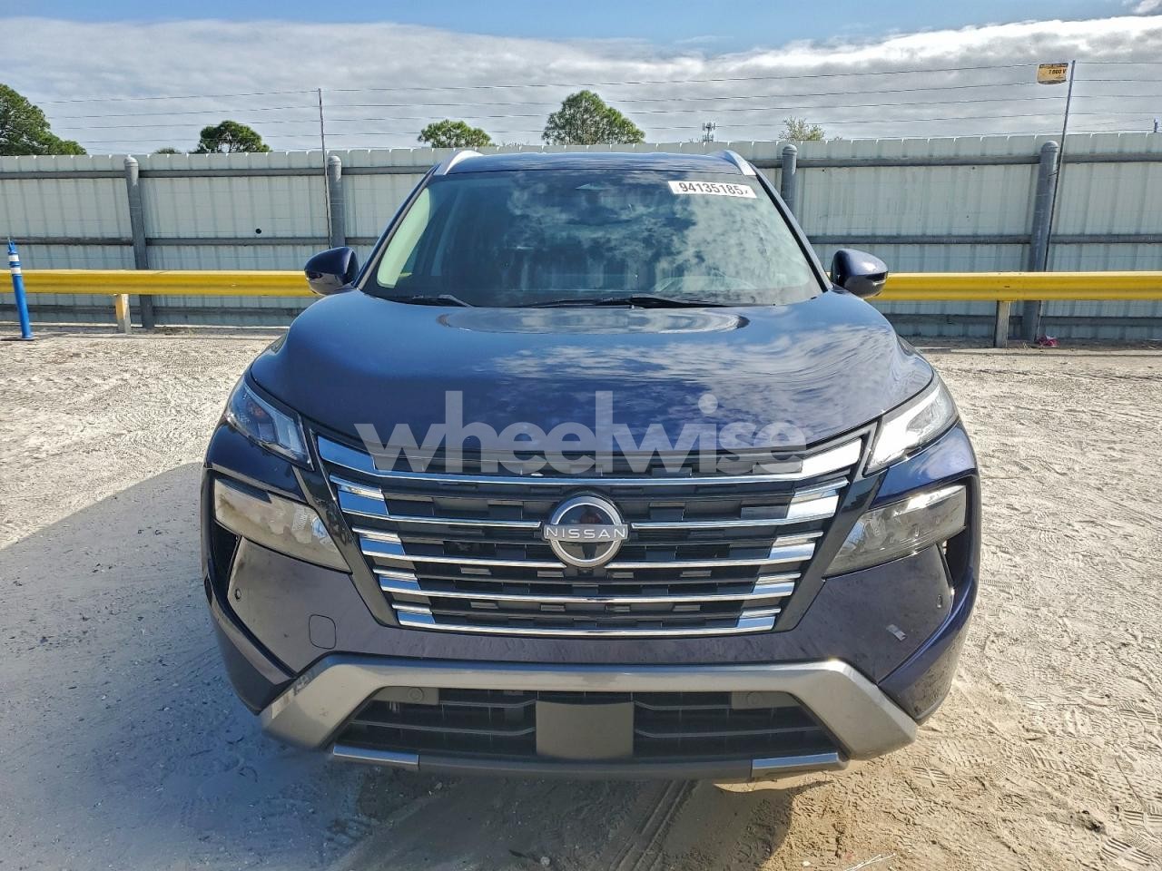 Photo 5 of 2024 NISSAN ROGUE SL (VIN 5N1BT3CA7RC729075)