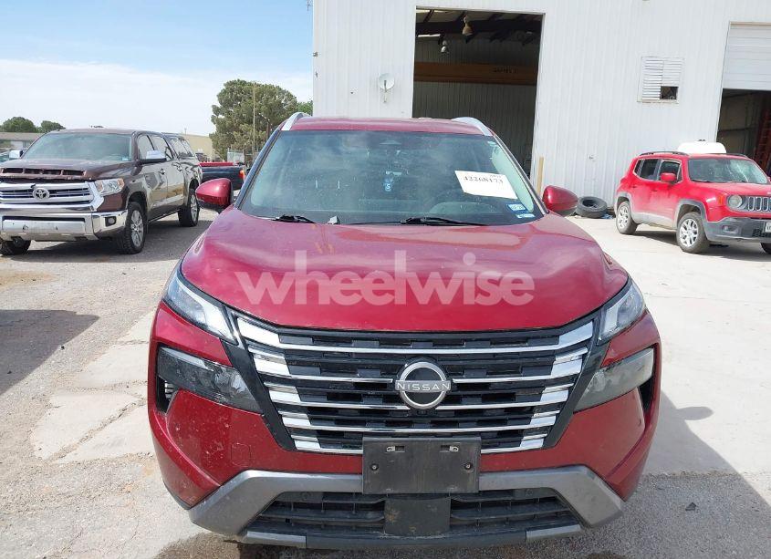 Photo 12 of 2024 Nissan Rogue SL FWD (VIN 5N1BT3CA9RC676511)