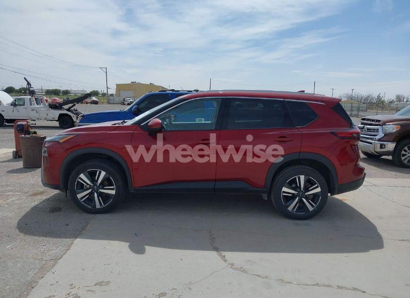 Photo 14 of 2024 Nissan Rogue SL FWD (VIN 5N1BT3CA9RC676511)