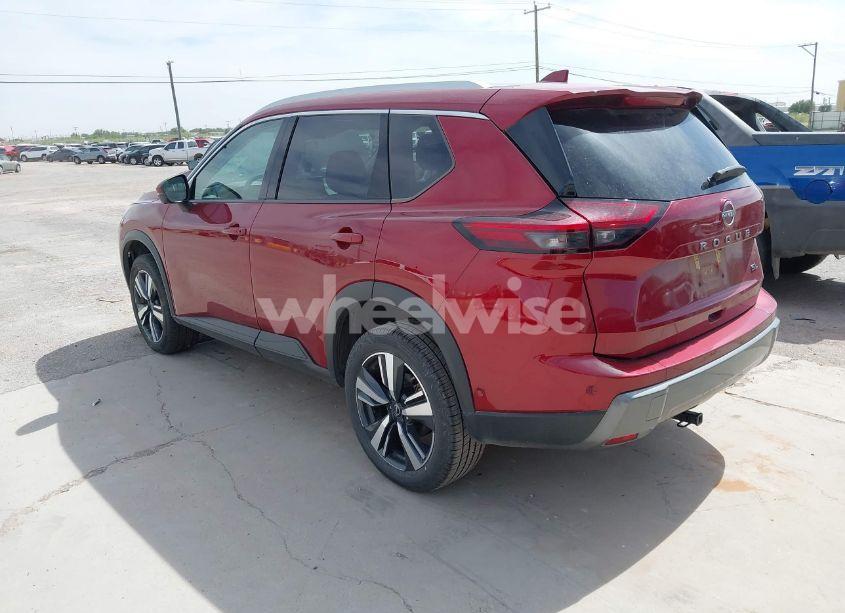 Photo 3 of 2024 Nissan Rogue SL FWD (VIN 5N1BT3CA9RC676511)