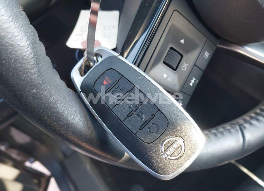 Photo 11 of 2023 Nissan Rogue SL FWD (VIN 5N1BT3CAXPC691144)