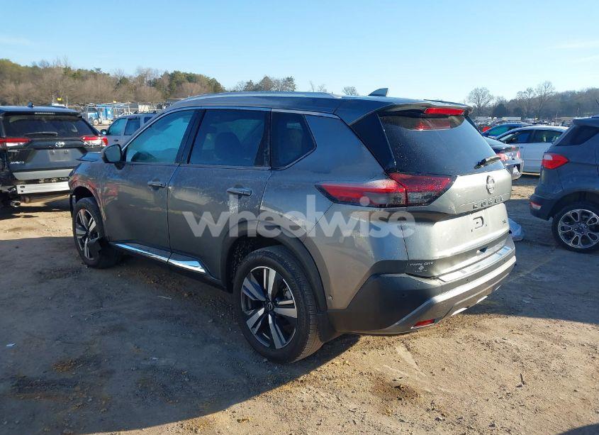 Photo 3 of 2023 Nissan Rogue SL FWD (VIN 5N1BT3CAXPC691144)