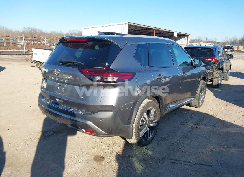 Photo 4 of 2023 Nissan Rogue SL FWD (VIN 5N1BT3CAXPC691144)