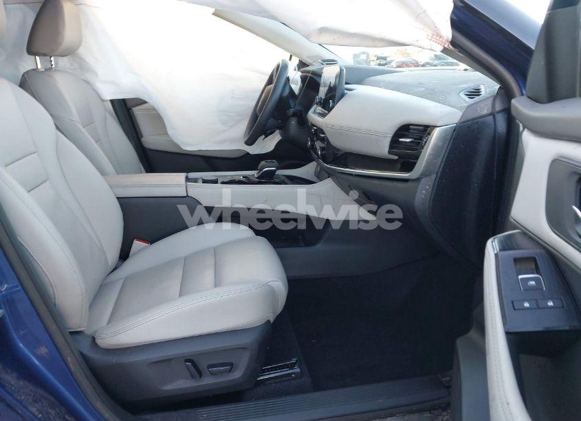 Photo 5 of 2023 Nissan Rogue SL INTELLIGENT AWD (VIN 5N1BT3CB2PC747019)