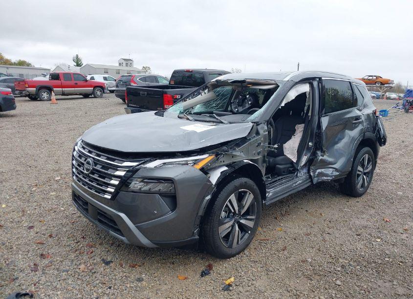 Photo 2 of 2024 Nissan Rogue SL INTELLIGENT AWD (VIN 5N1BT3CB6RC753537)