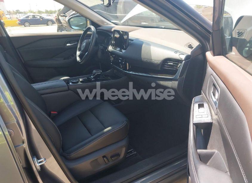 Photo 5 of 2023 Nissan Rogue SL INTELLIGENT AWD (VIN 5N1BT3CB7PC823141)