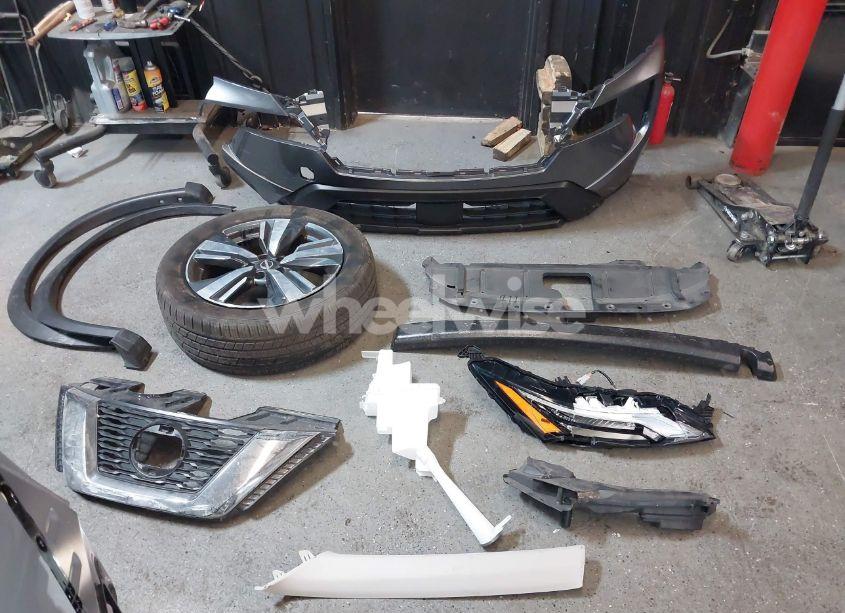 Photo 12 of 2024 Nissan Rogue SL INTELLIGENT AWD (VIN 5N1BT3CB7RC685572)