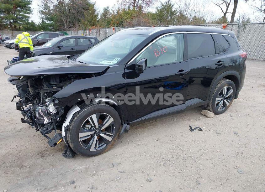 Photo 2 of 2024 Nissan Rogue SL INTELLIGENT AWD (VIN 5N1BT3CB7RC744894)