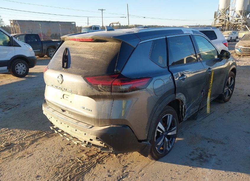 Photo 4 of 2023 Nissan Rogue SL INTELLIGENT AWD (VIN 5N1BT3CB8PC737823)