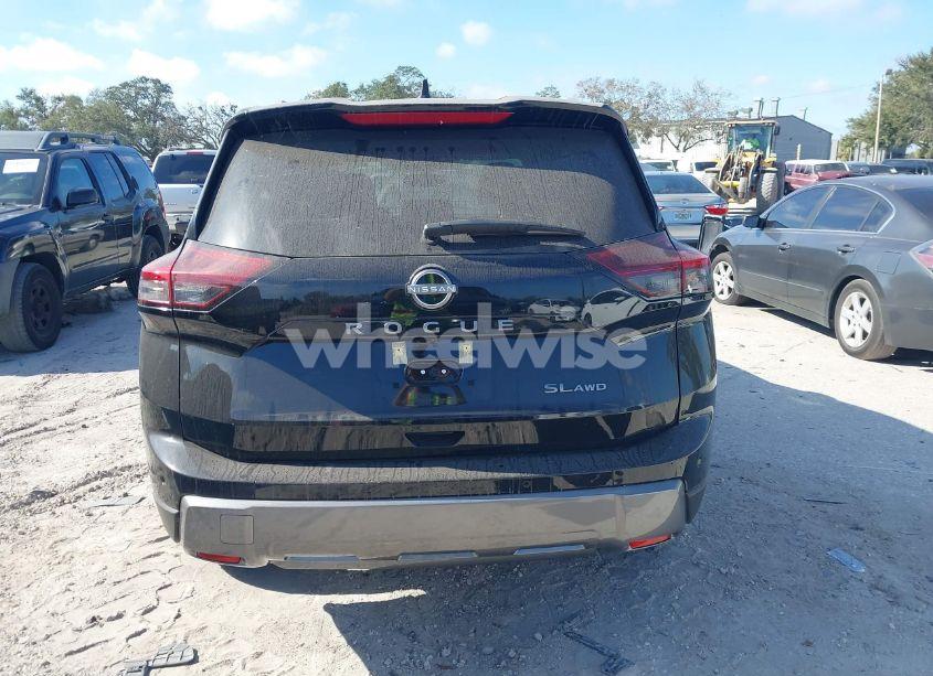 Photo 16 of 2024 Nissan Rogue SL INTELLIGENT AWD (VIN 5N1BT3CB8RC724296)