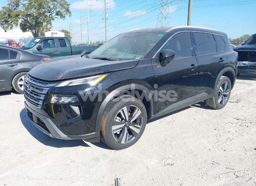 Photo 2 of 2024 Nissan Rogue SL INTELLIGENT AWD (VIN 5N1BT3CB8RC724296)