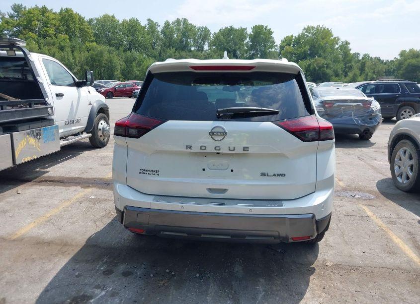 Photo 17 of 2024 Nissan Rogue SL INTELLIGENT AWD (VIN 5N1BT3CB8RC734746)