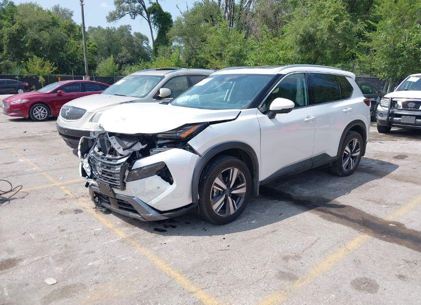 Photo 2 of 2024 Nissan Rogue SL INTELLIGENT AWD (VIN 5N1BT3CB8RC734746)