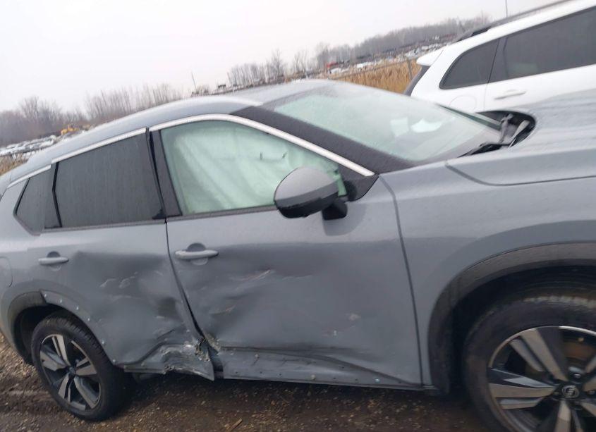 Photo 13 of 2023 Nissan Rogue SL INTELLIGENT AWD (VIN 5N1BT3CB9PC798971)