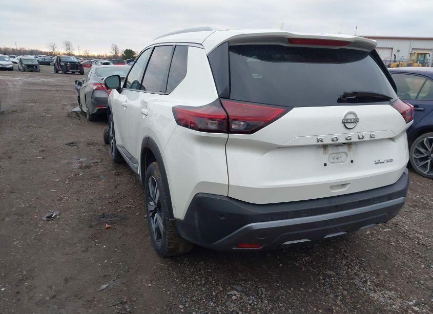 Photo 3 of 2023 Nissan Rogue SL INTELLIGENT AWD (VIN 5N1BT3CB9PC803070)