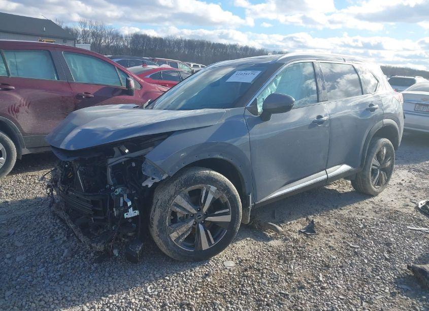 Photo 2 of 2022 Nissan Rogue SL INTELLIGENT AWD (VIN 5N1BT3CBXNC684782)