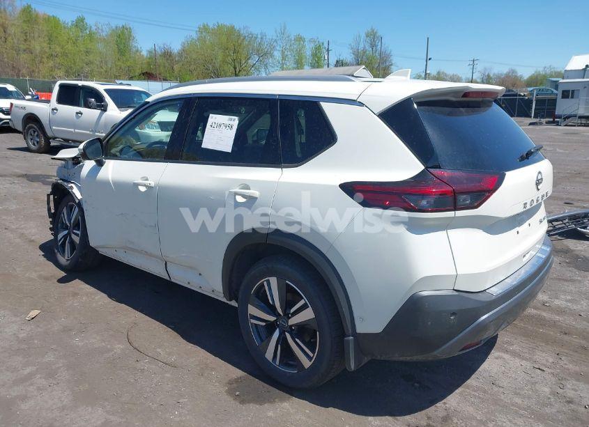 Photo 3 of 2023 Nissan Rogue SL INTELLIGENT AWD (VIN 5N1BT3CBXPC842427)