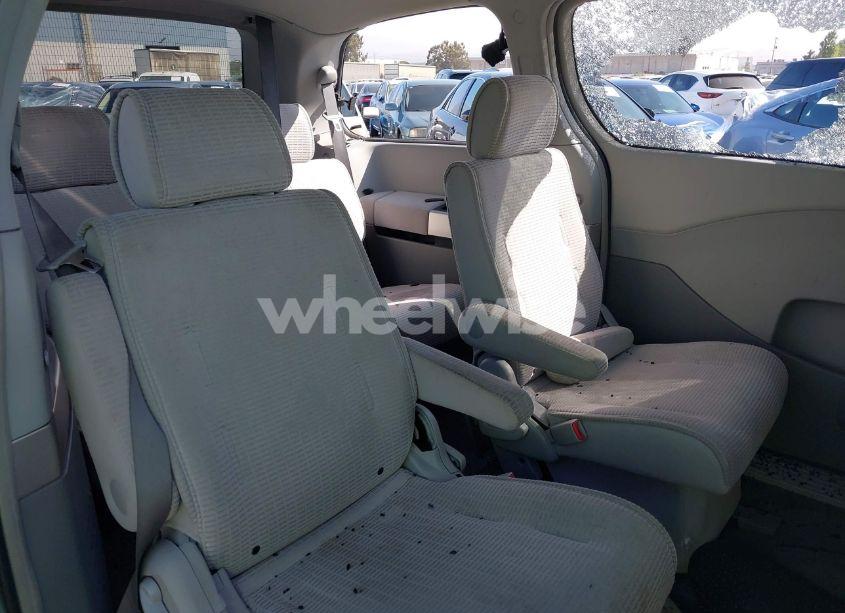 Photo 8 of 2004 Nissan Quest S (VIN 5N1BV28U04N342615)