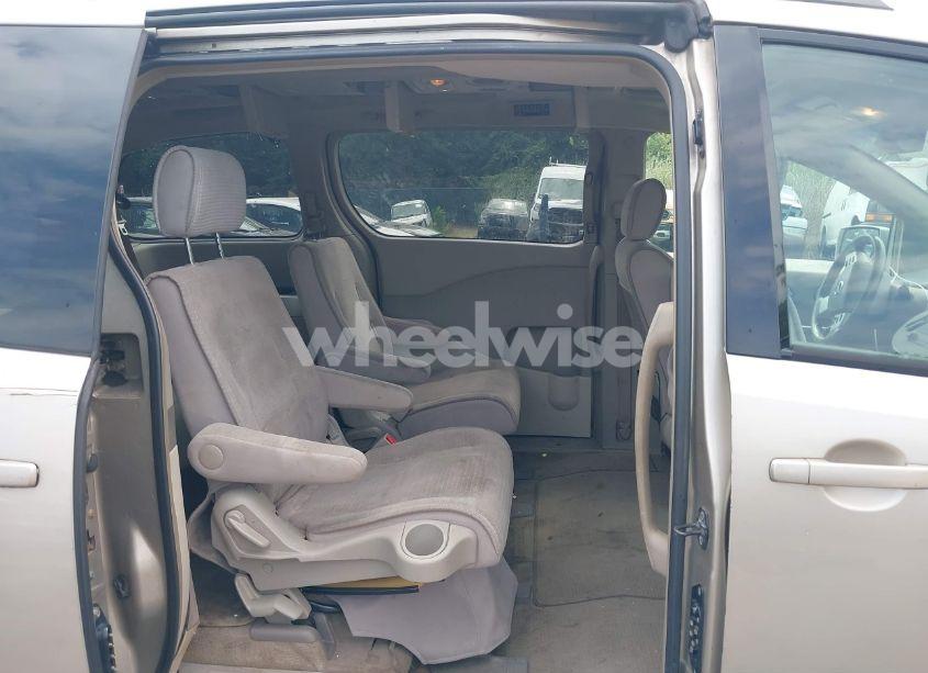 Photo 8 of 2004 Nissan Quest 3.5 SL (VIN 5N1BV28U04N369619)