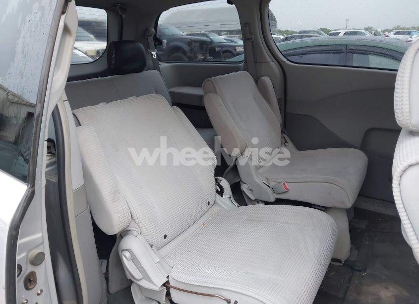 Photo 8 of 2004 Nissan Quest 3.5 S (VIN 5N1BV28U84N319700)