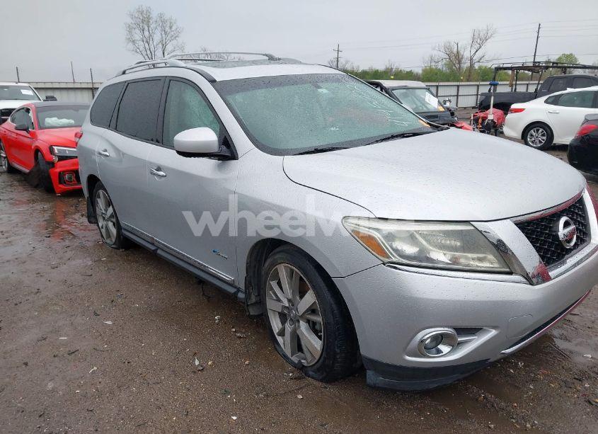 2014 Nissan Pathfinder HYBRID PLATINUM (VIN 5N1CR2MM0EC659550) main photo