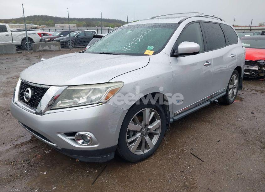 Photo 2 of 2014 Nissan Pathfinder HYBRID PLATINUM (VIN 5N1CR2MM0EC659550)
