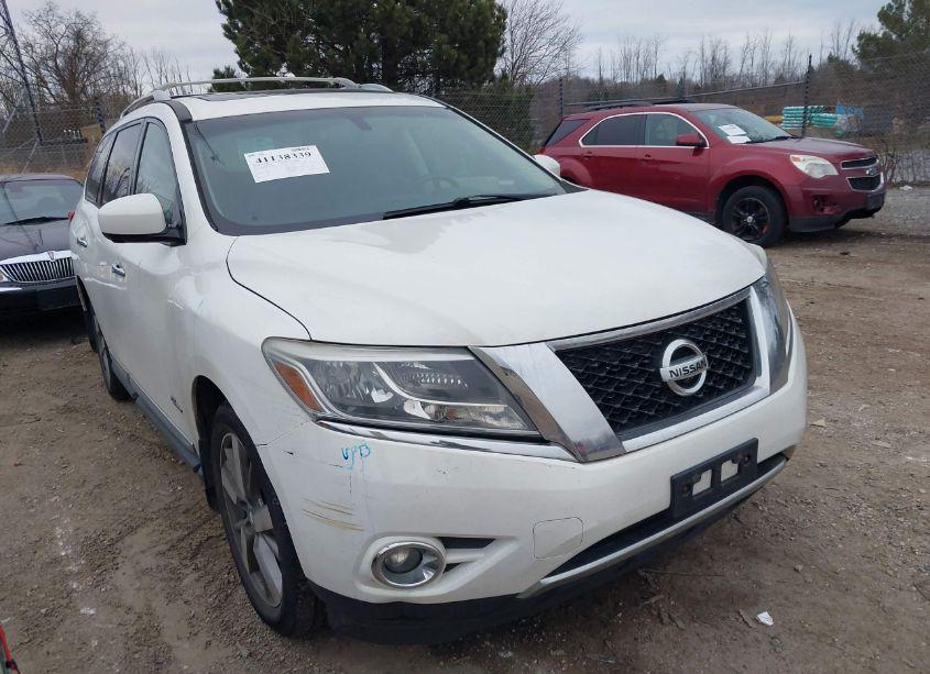 2014 Nissan Pathfinder HYBRID (VIN 5N1CR2MM2EC658612) main photo
