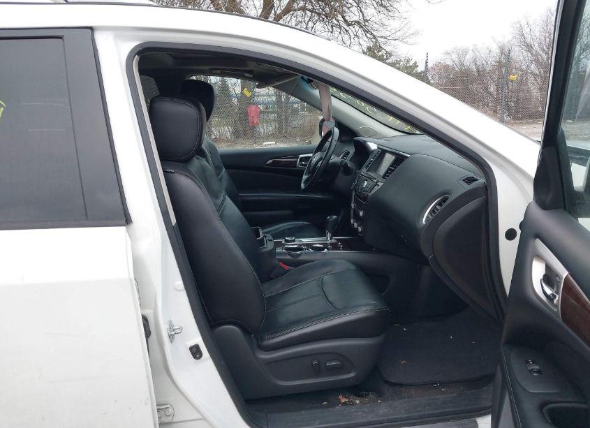 Photo 5 of 2014 Nissan Pathfinder HYBRID (VIN 5N1CR2MM2EC658612)