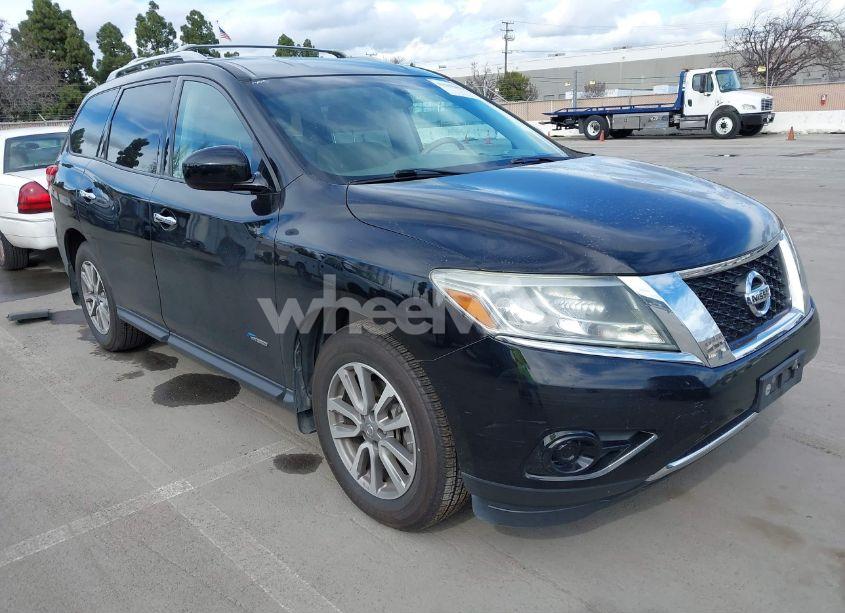 2014 Nissan Pathfinder HYBRID SV (VIN 5N1CR2MM4EC646820) main photo