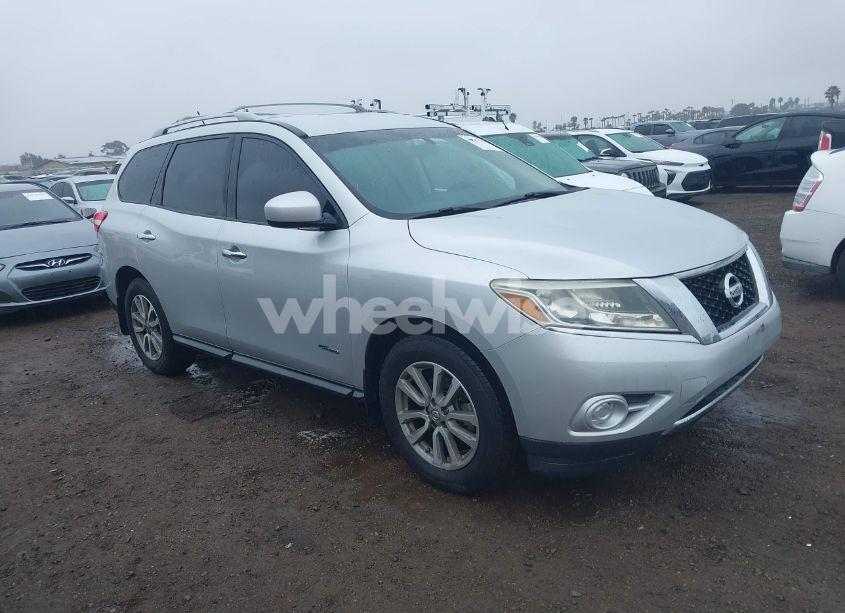 2014 Nissan Pathfinder HYBRID SV (VIN 5N1CR2MNXEC659211) main photo