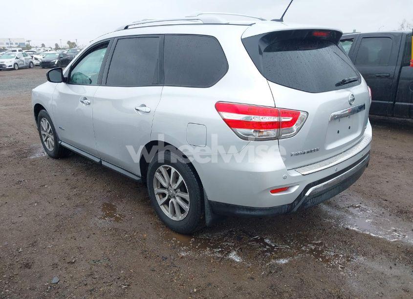 Photo 3 of 2014 Nissan Pathfinder HYBRID SV (VIN 5N1CR2MNXEC659211)