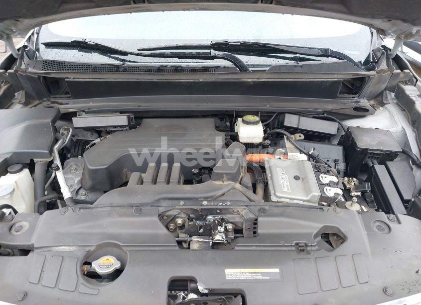 Photo 6 of 2014 Nissan Pathfinder HYBRID SV (VIN 5N1CR2MNXEC659211)