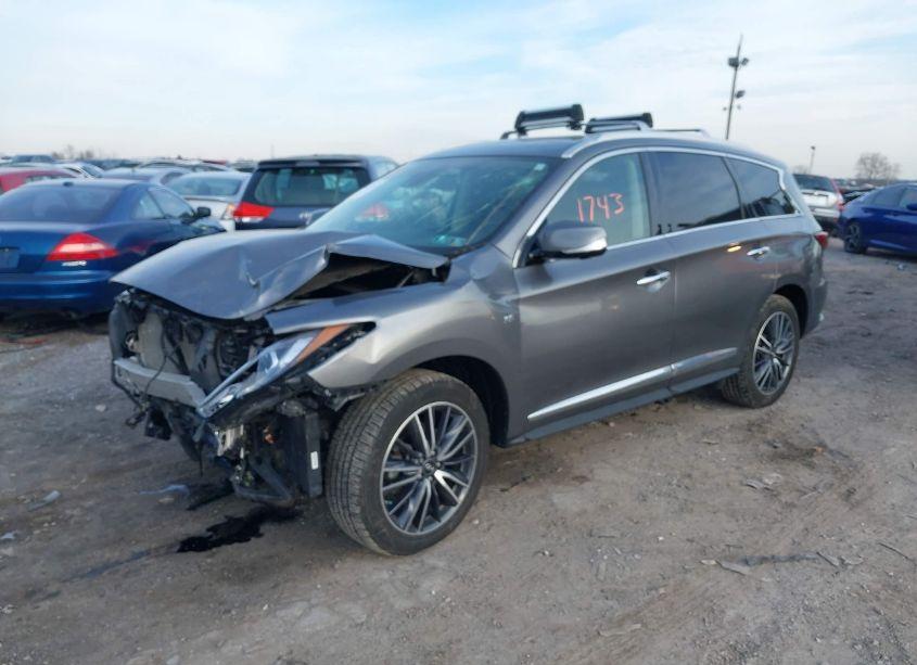 Photo 2 of 2018 Infiniti Qx60 (VIN 5N1DL0MM2JC532416)