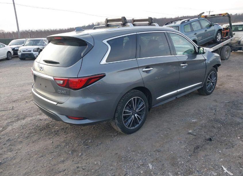 Photo 4 of 2018 Infiniti Qx60 (VIN 5N1DL0MM2JC532416)